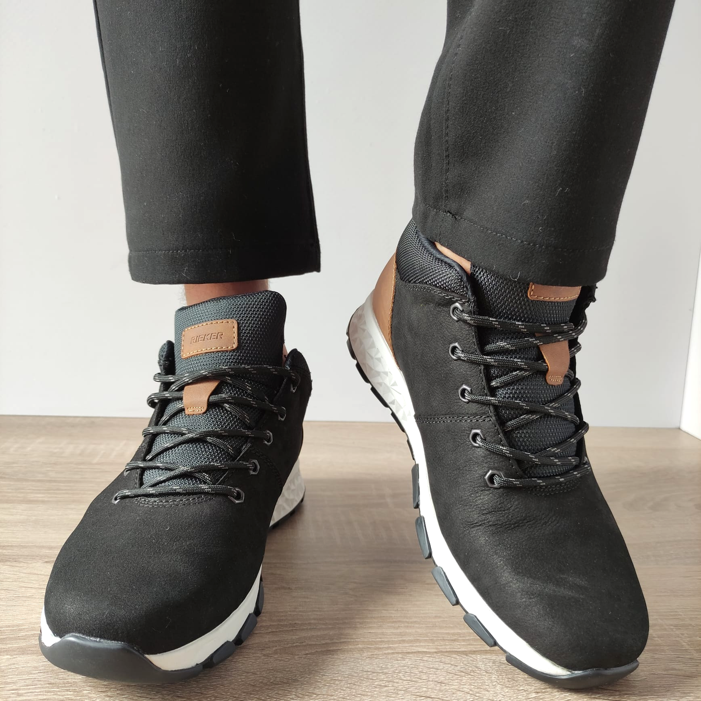 GHETE CASUAL BARBATI RIEKER B6470-00 NEGRE
