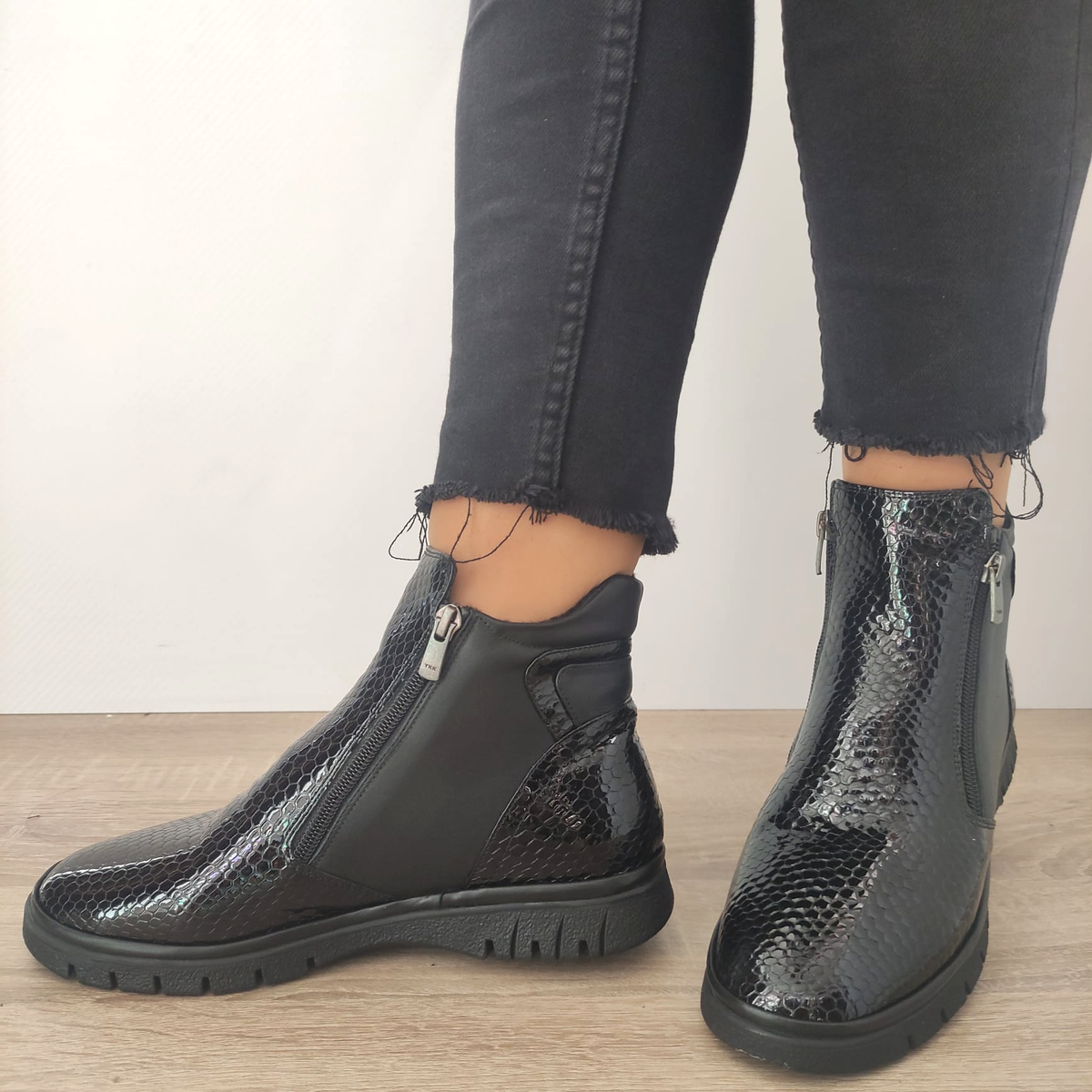 GHETE CASUAL DAMA DOGATI 013 10025 NEGRE CROCO - imagine 3