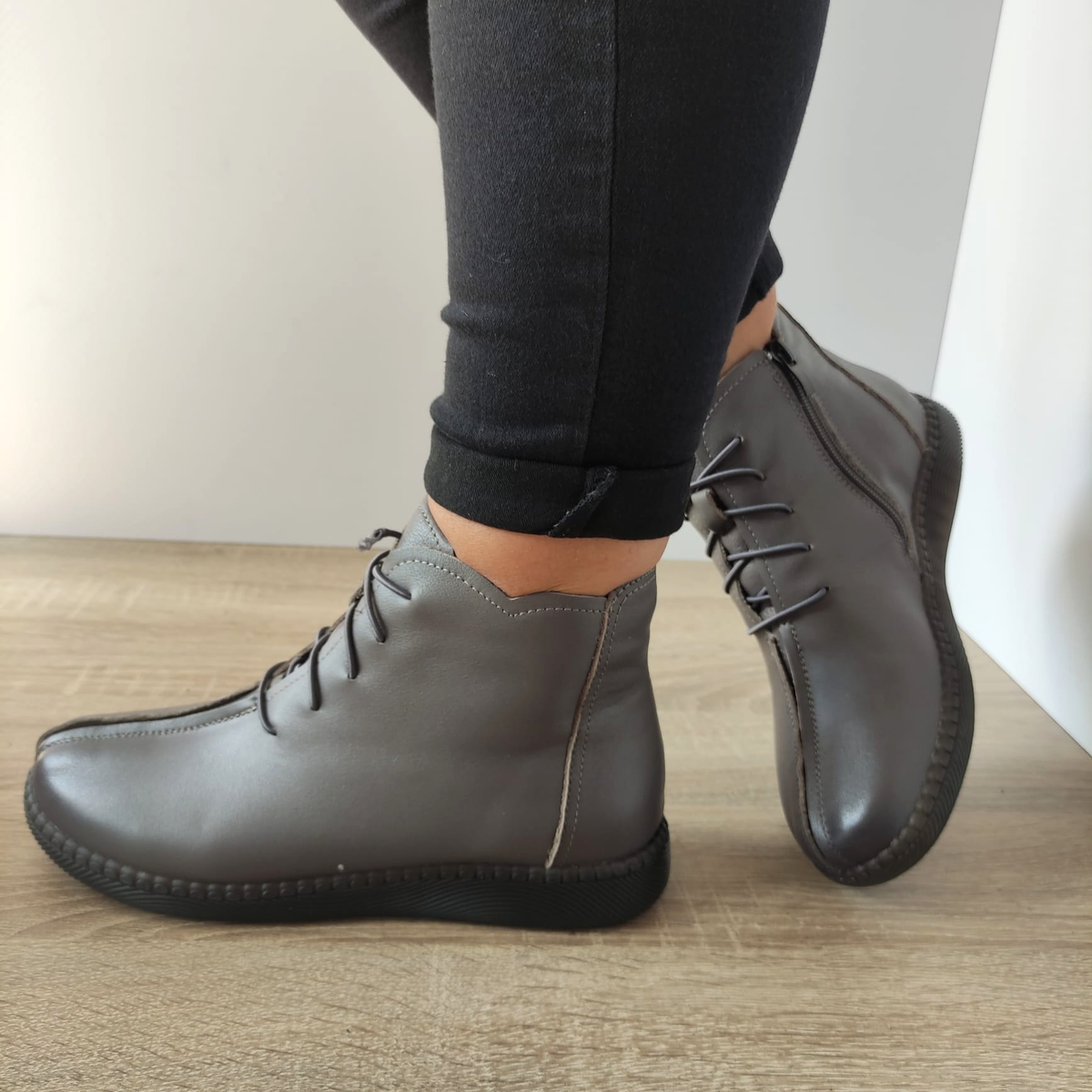 Ghete Casual Damă Formazione SC9580 Roșu – Piele Naturală – vedere 1