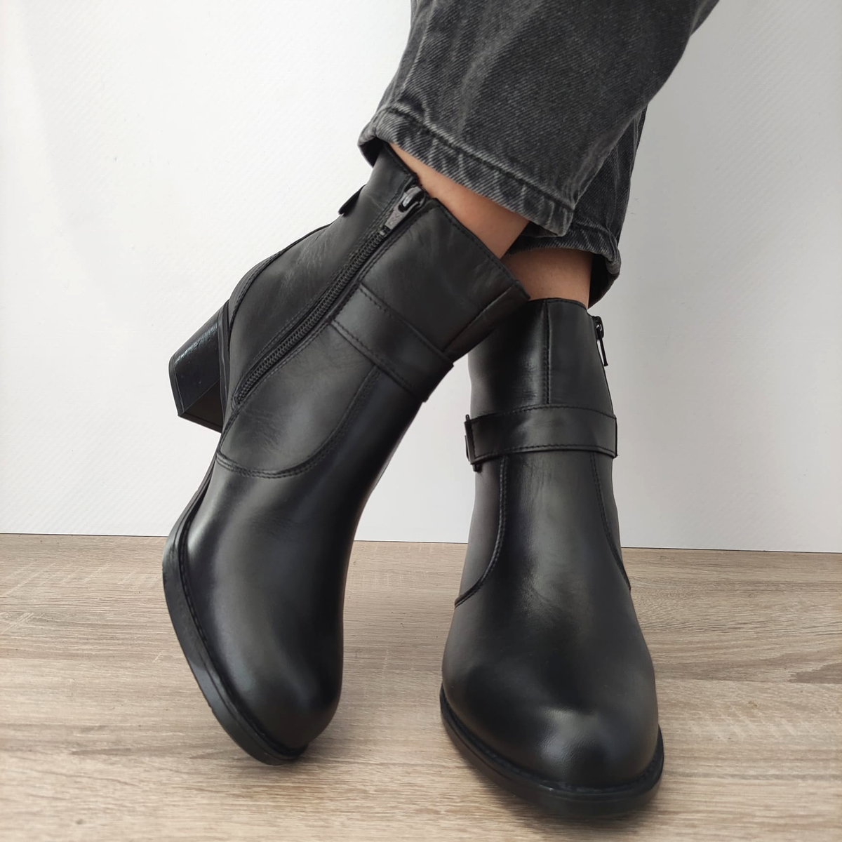 Ghete Casual Damă NICOLIS 141410 Negru – Piele Naturală – vedere 3