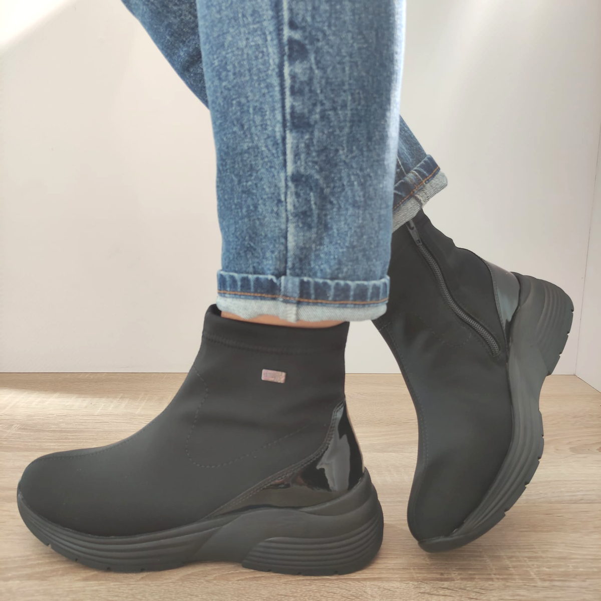 GHETE CASUAL DAMA REMONTE D6677-03 NEGRE - imagine 2