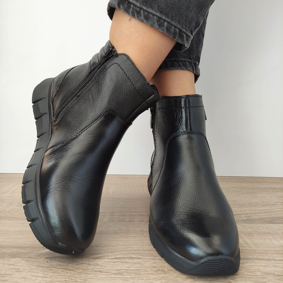 GHETE CASUAL DAMA TAMARIS 86414-41 NEGRE - imagine 4