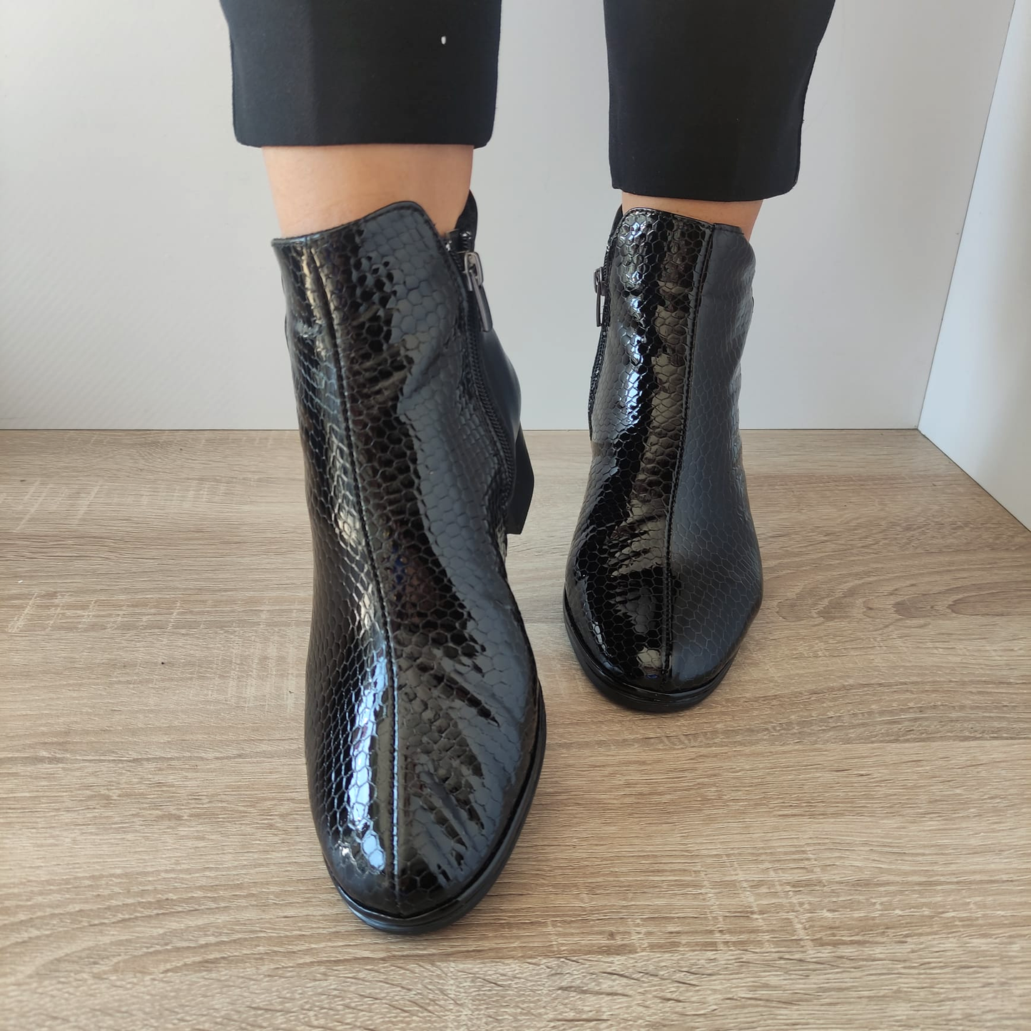 GHETE ELEGANTE DAMA DOGATI 338 NEGRE CROCO