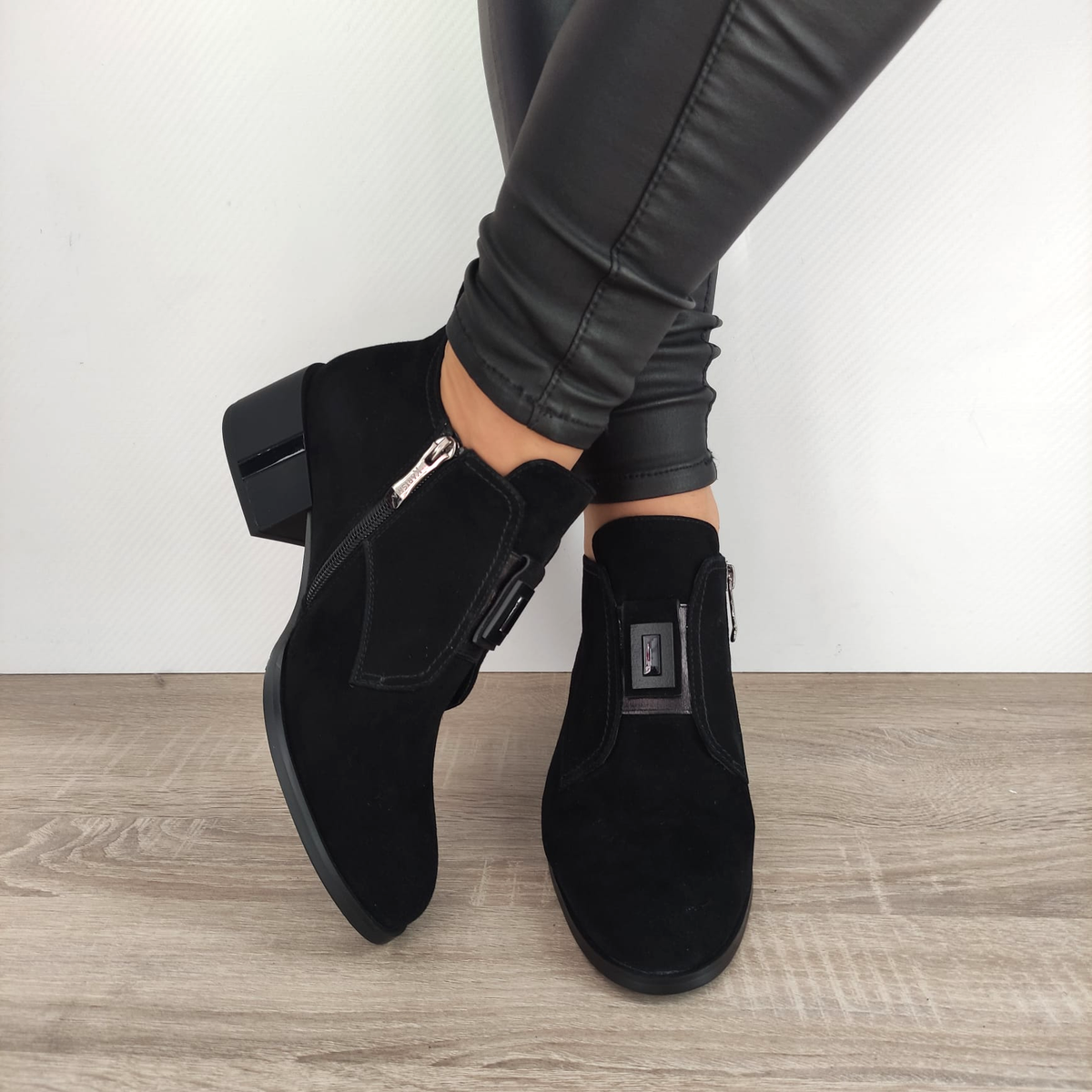 GHETE ELEGANTE DAMA KARISMA 30004B 01-I NEGRE VELUR - imagine 4