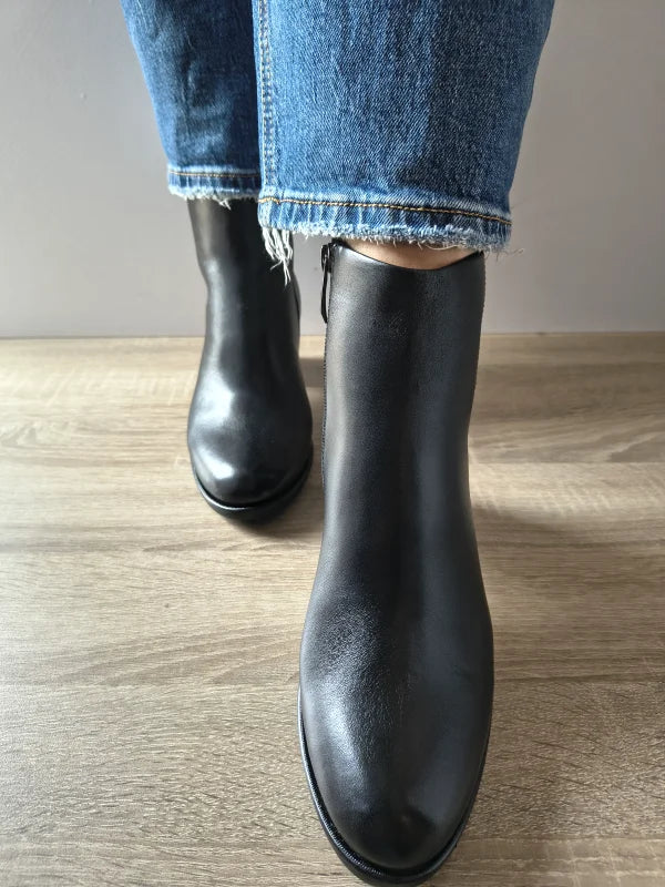 GHETE ELEGANTE DAMA TAMARIS 25366-45 001 NEGRE - imagine 3