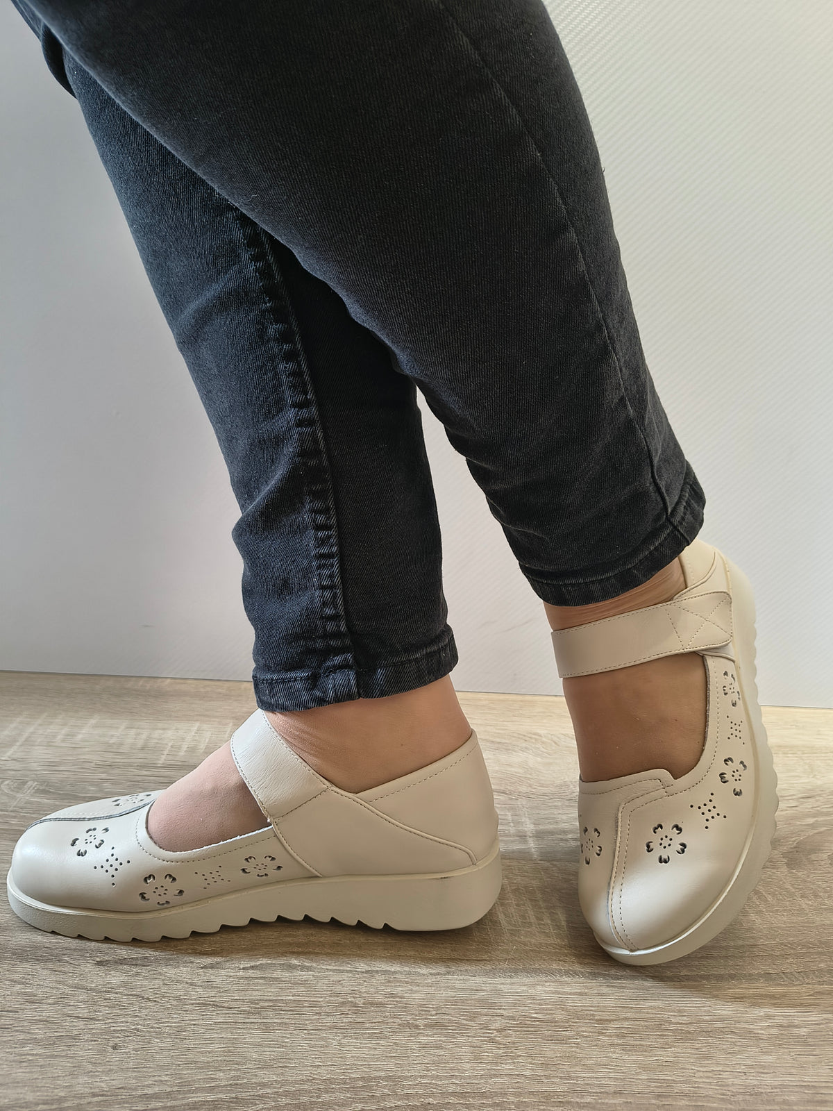 PANTOFI CASUAL DAMA FORMAZIONE 80-131 CREM - imagine 2