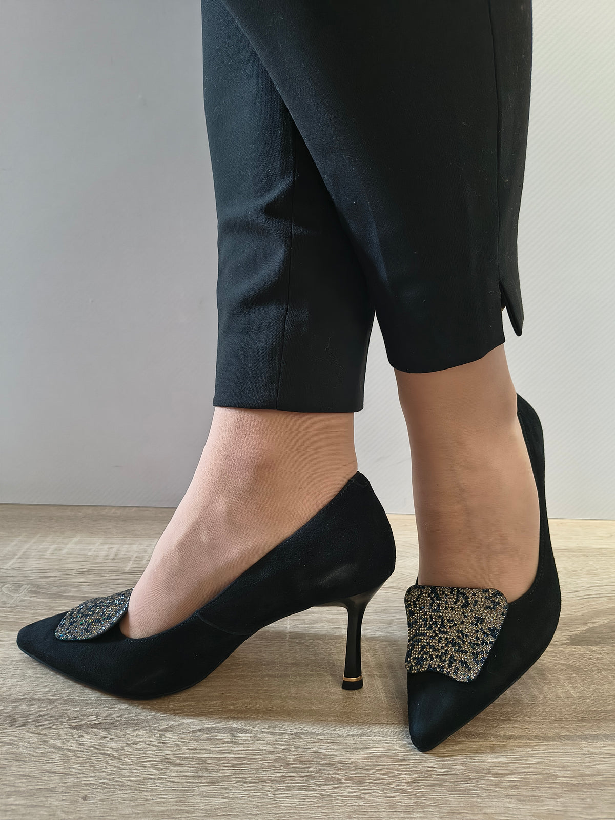 PANTOFI ELEGANTI DAMA KARISMA 40004A 01-I NEGRU VELUR - imagine 2