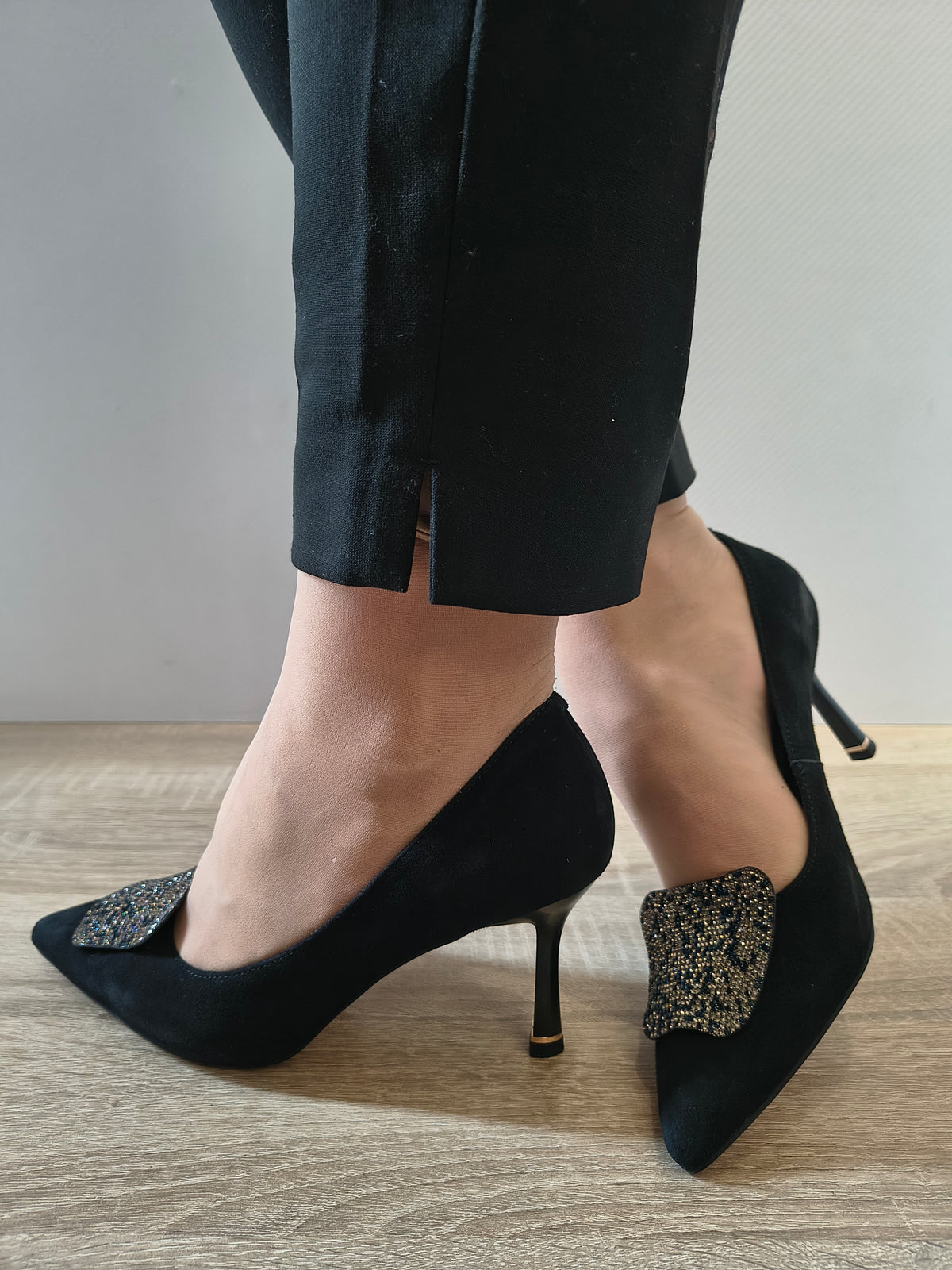 PANTOFI ELEGANTI DAMA KARISMA 40004A 01-I NEGRU VELUR - imagine 3