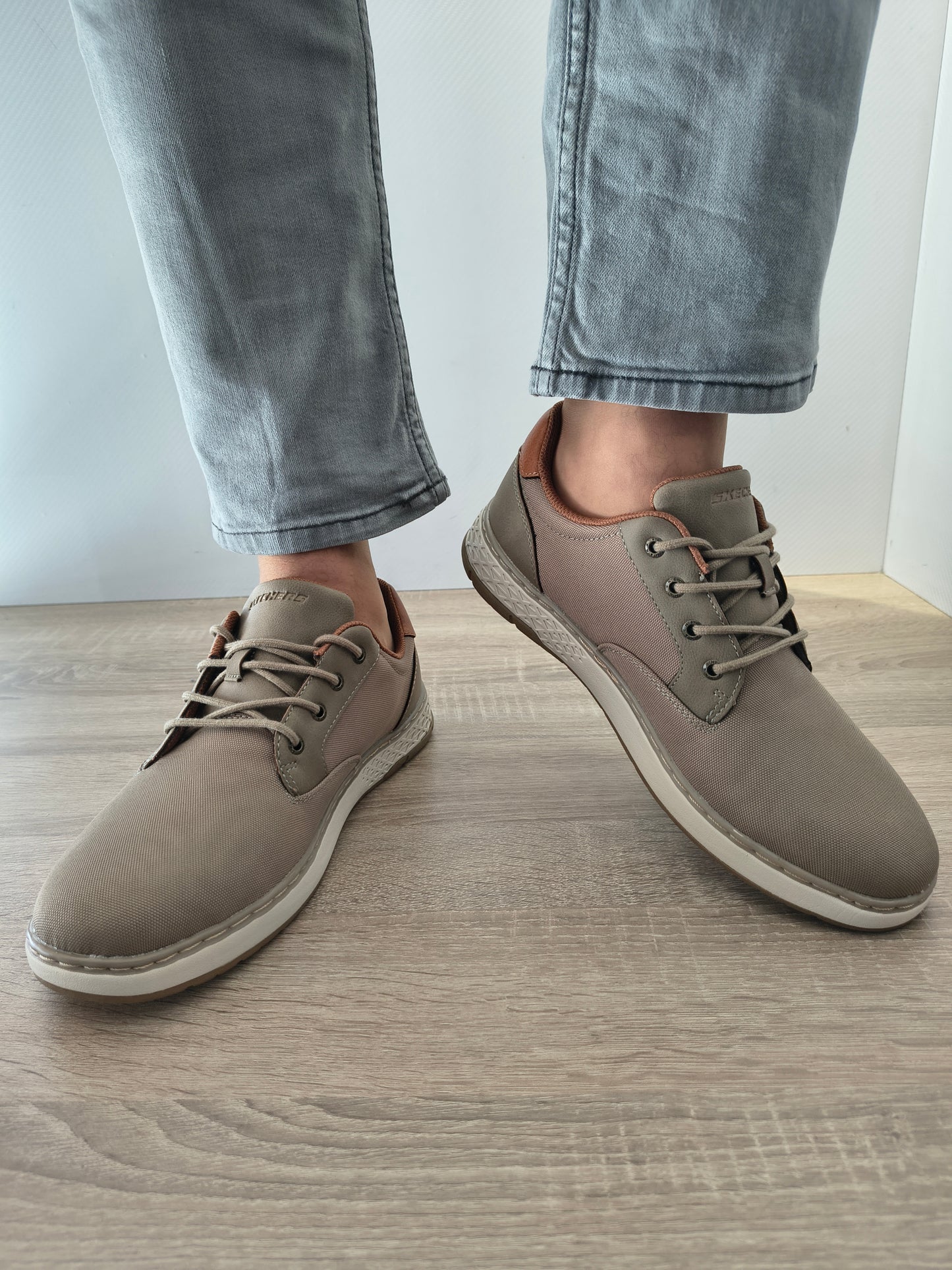 PANTOFI CASUAL BARBATI SKECHERS 205716 KHK TAUPE