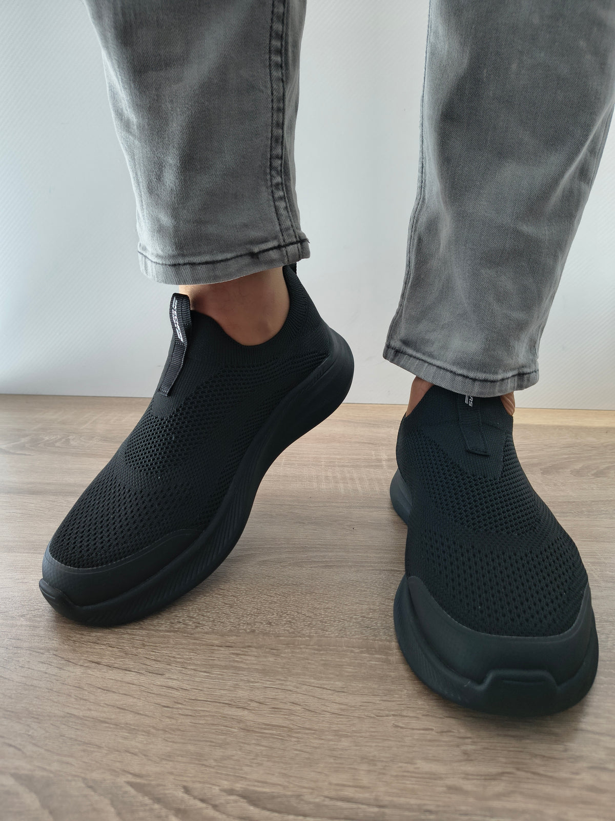 PANTOFI SPORT BARBATI SKECHERS 118156 BBK NEGRU - imagine 4