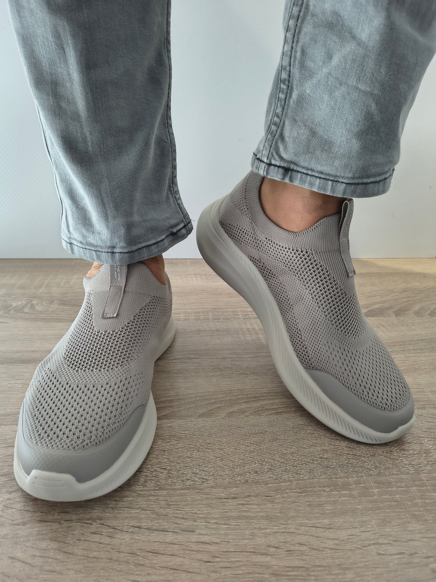 PANTOFI SPORT BARBATI SKECHERS 118156 TPE TAUPE