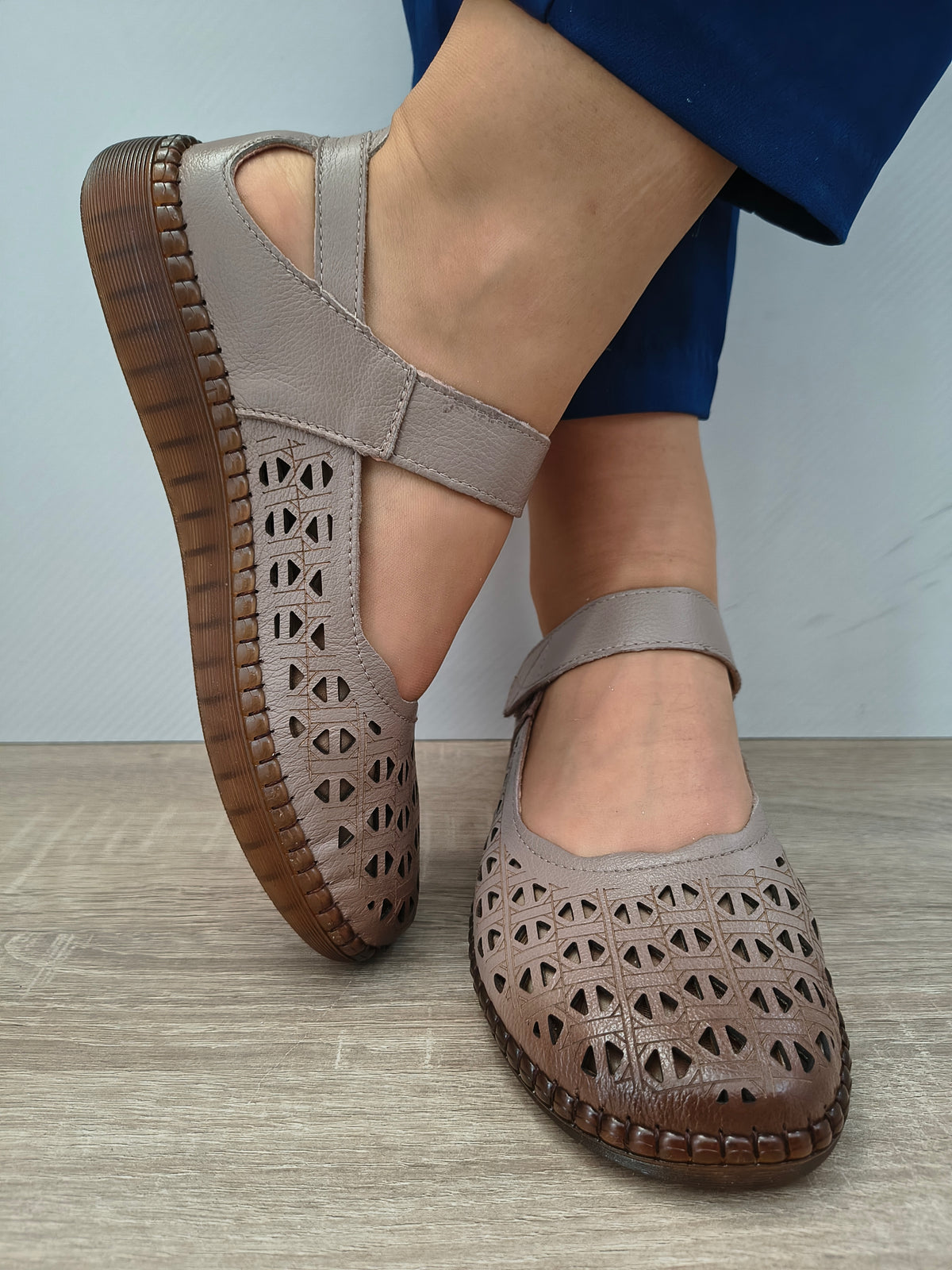 PANTOFI PERFORATI DAMA FORMAZIONE S9686 DARK APRICOT - imagine 3
