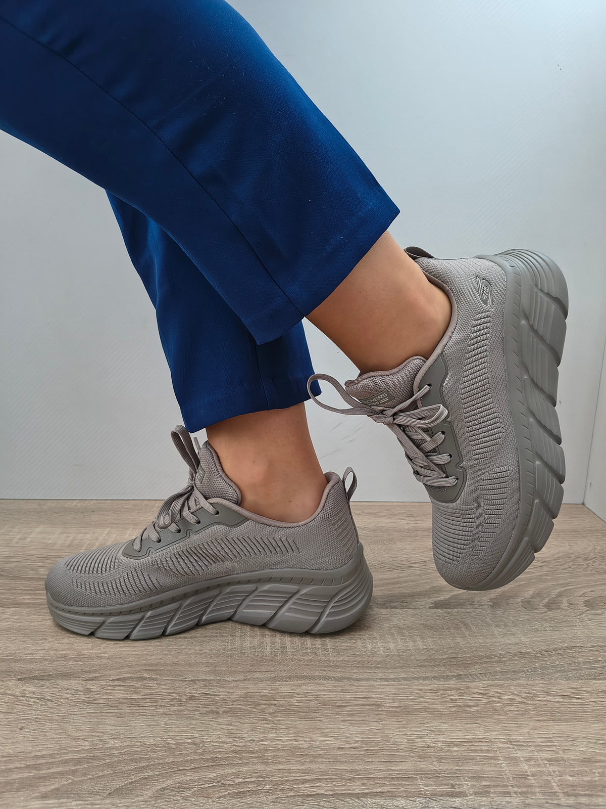 PANTOFI SPORT DAMA SKECHERS 117385 DKGY GRI - imagine 2