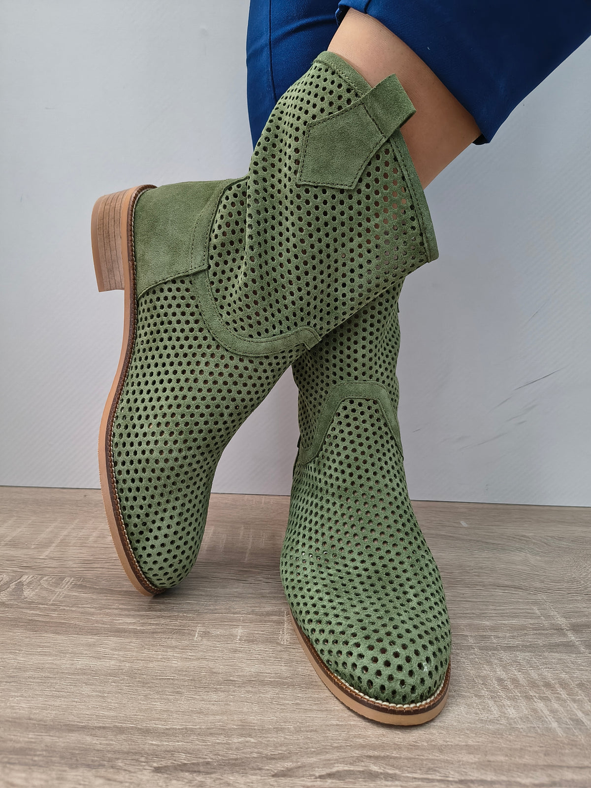 GHETE ELEGANTE DAMA DOGATI 095 3952-13 VERDE SUEDE 2410 - imagine 3