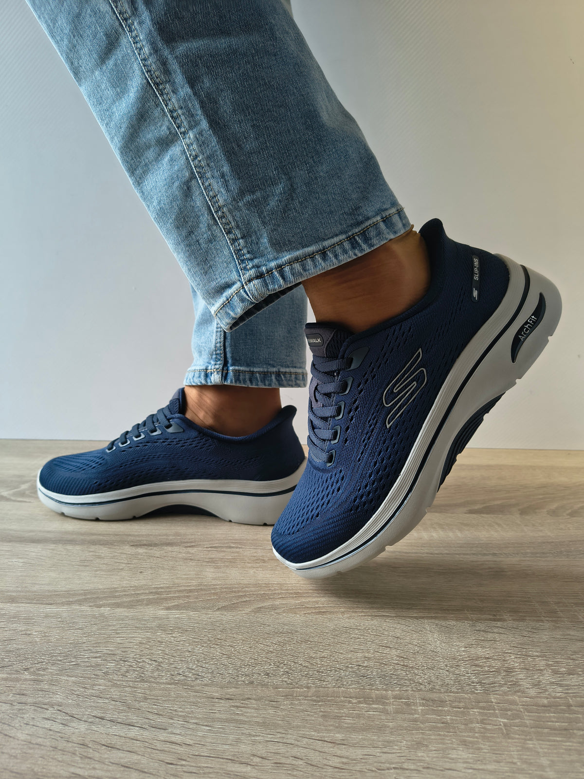PANTOFI SPORT BARBATI SKECHERS 216812 NVGY NAVY - imagine 4