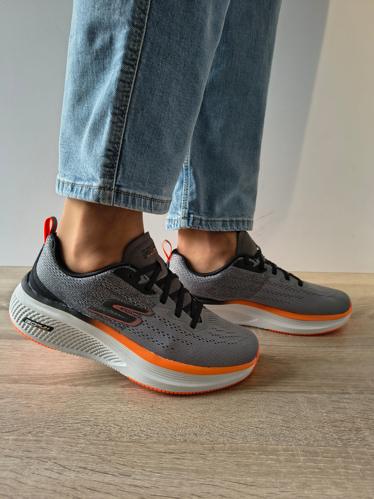 PANTOFI SPORT BARBATI SKECHERS 220847 CHAR GRI CHARCOAL - imagine 2