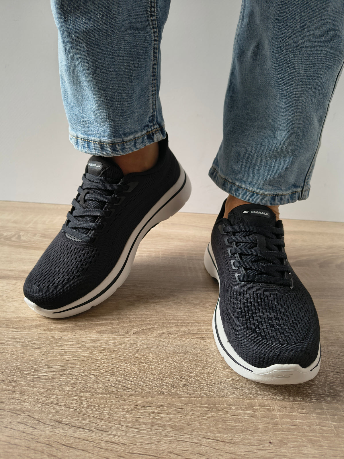 PANTOFI SPORT BARBATI SKECHERS 216812 BKW NEGRU - imagine 5