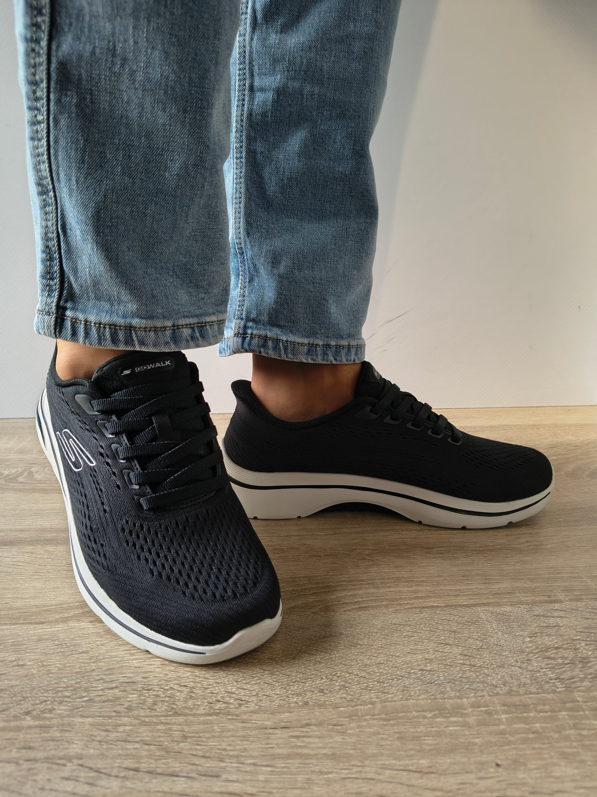 PANTOFI SPORT BARBATI SKECHERS 216812 BKW NEGRU - imagine 3