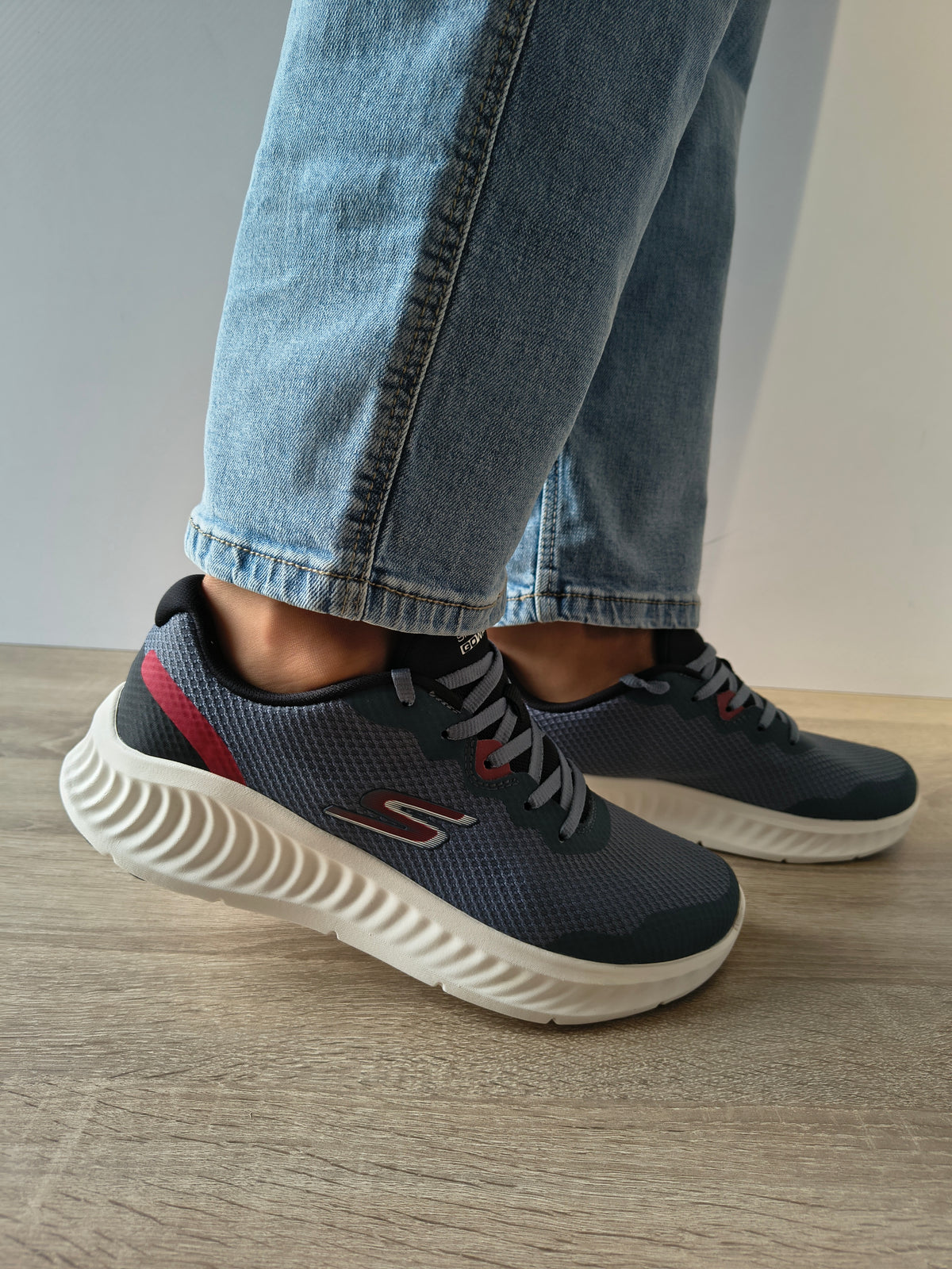 PANTOFI SPORT BARBATI SKECHERS 216373 SLT ALBASTRU ARDEZIE - imagine 2
