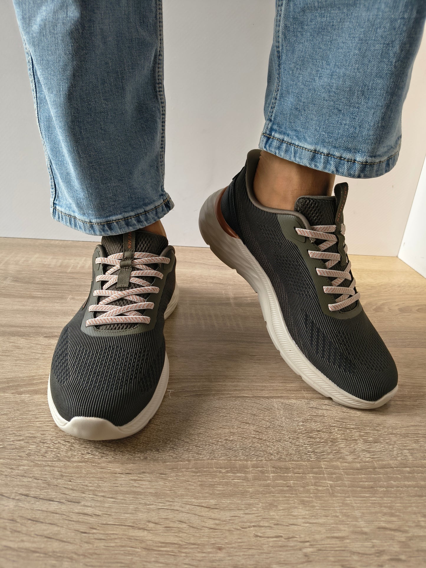 PANTOFI SPORT BARBATI SKECHERS 211369 OLV OLIVE