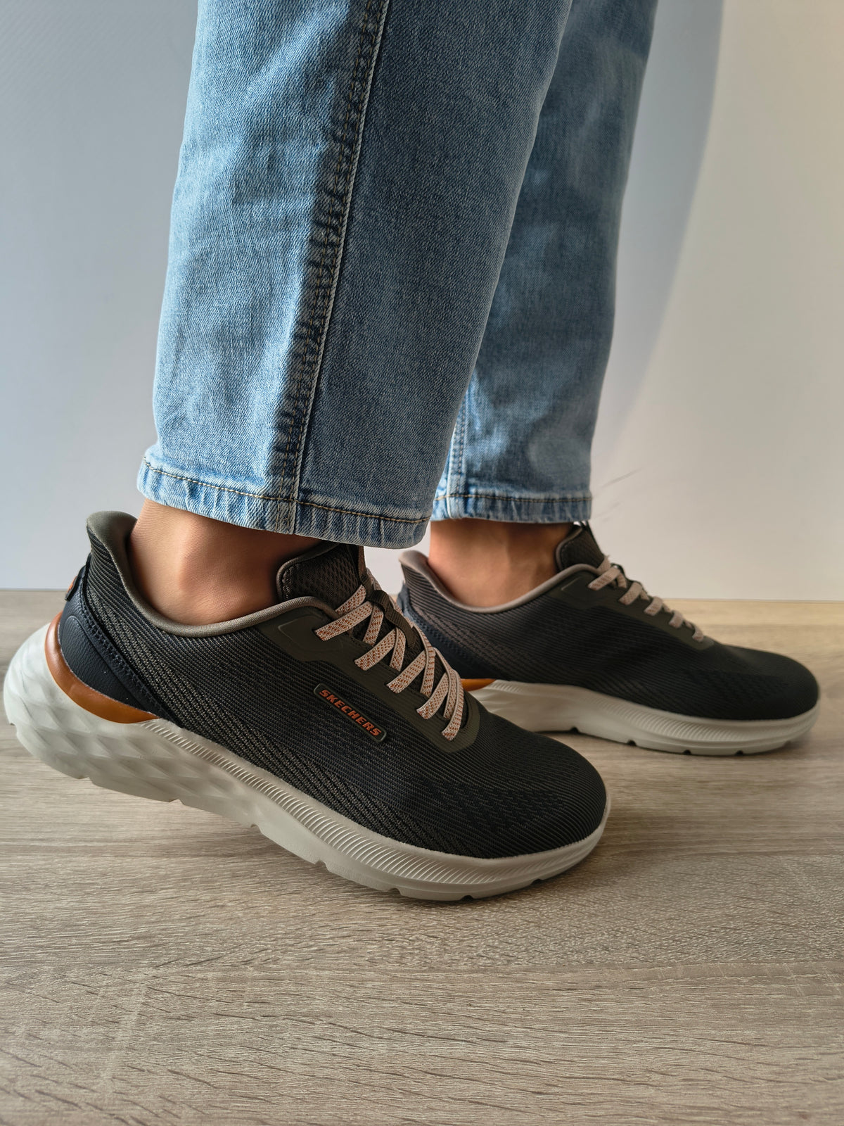 PANTOFI SPORT BARBATI SKECHERS 211369 OLV OLIVE - imagine 2