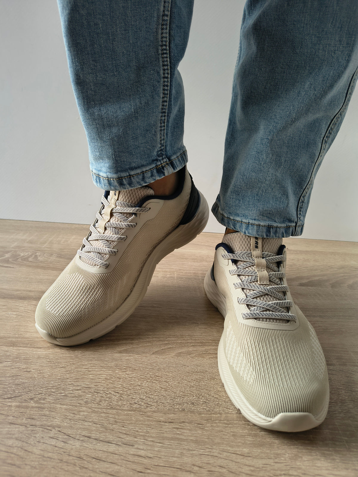 PANTOFI SPORT BARBATI SKECHERS 211369 TPE TAUPE - imagine 5