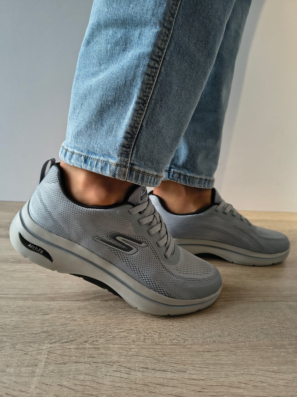 PANTOFI SPORT BARBATI SKECHERS 216816 GYBK GRI - imagine 2