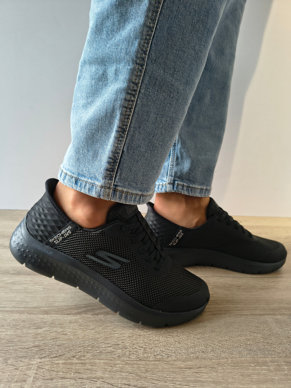 PANTOFI SPORT BARBATI SKECHERS 216324 BBK NEGRU - imagine 2