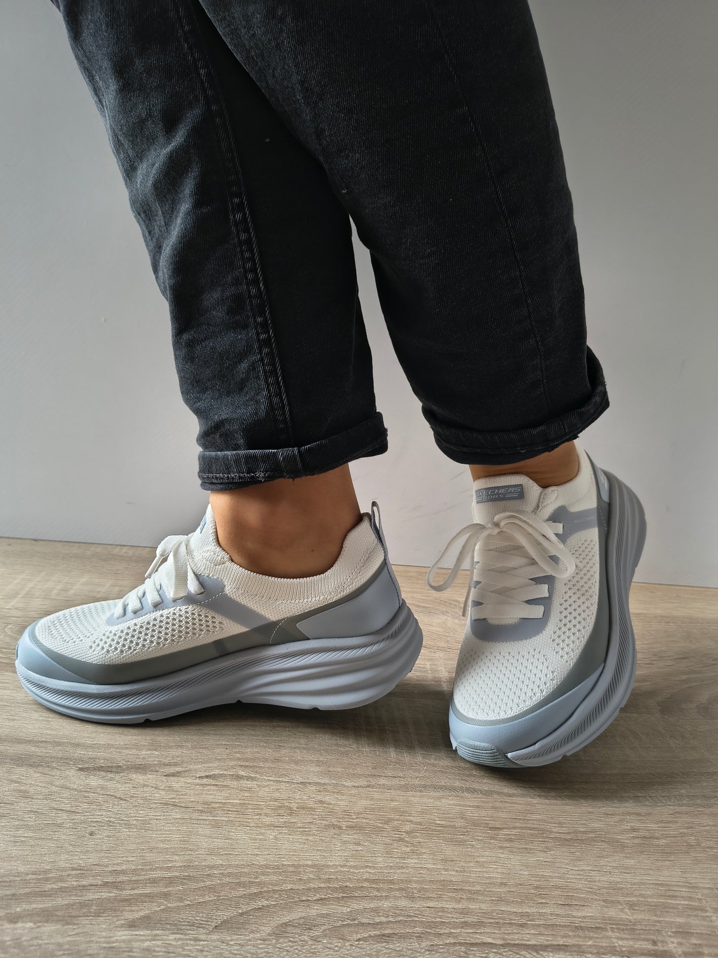 PANTOFI SPORT DAMA SKECHERS 117759 WBL ALB/BLEU