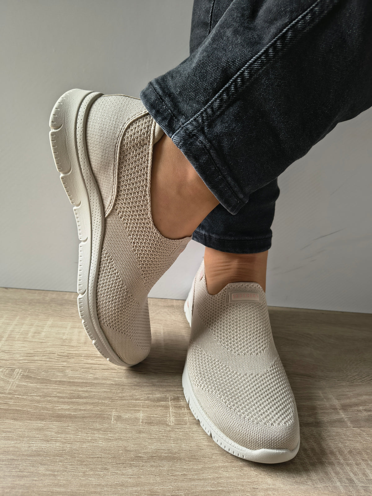 PANTOFI SPORT DAMA SKECHERS 104680 TPE BEJ NATURAL - imagine 3