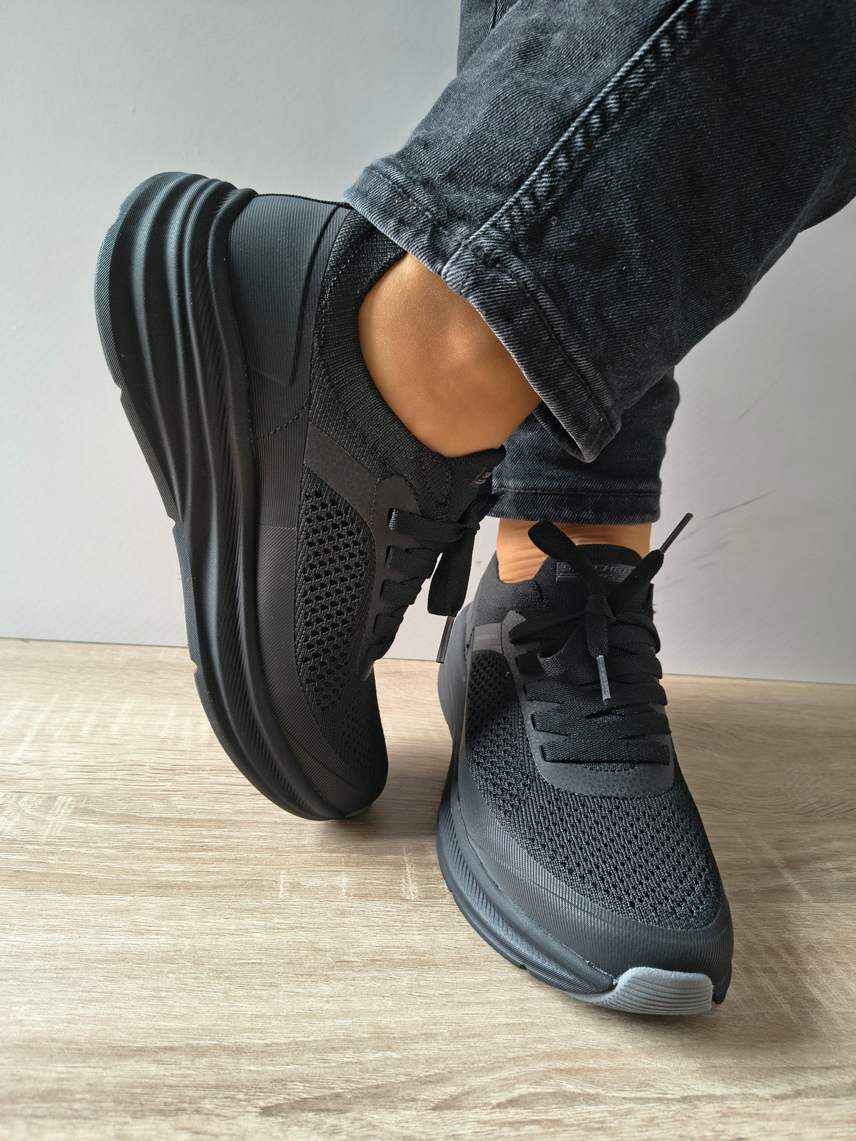 PANTOFI SPORT DAMA SKECHERS 117759 BBK NEGRU - imagine 3
