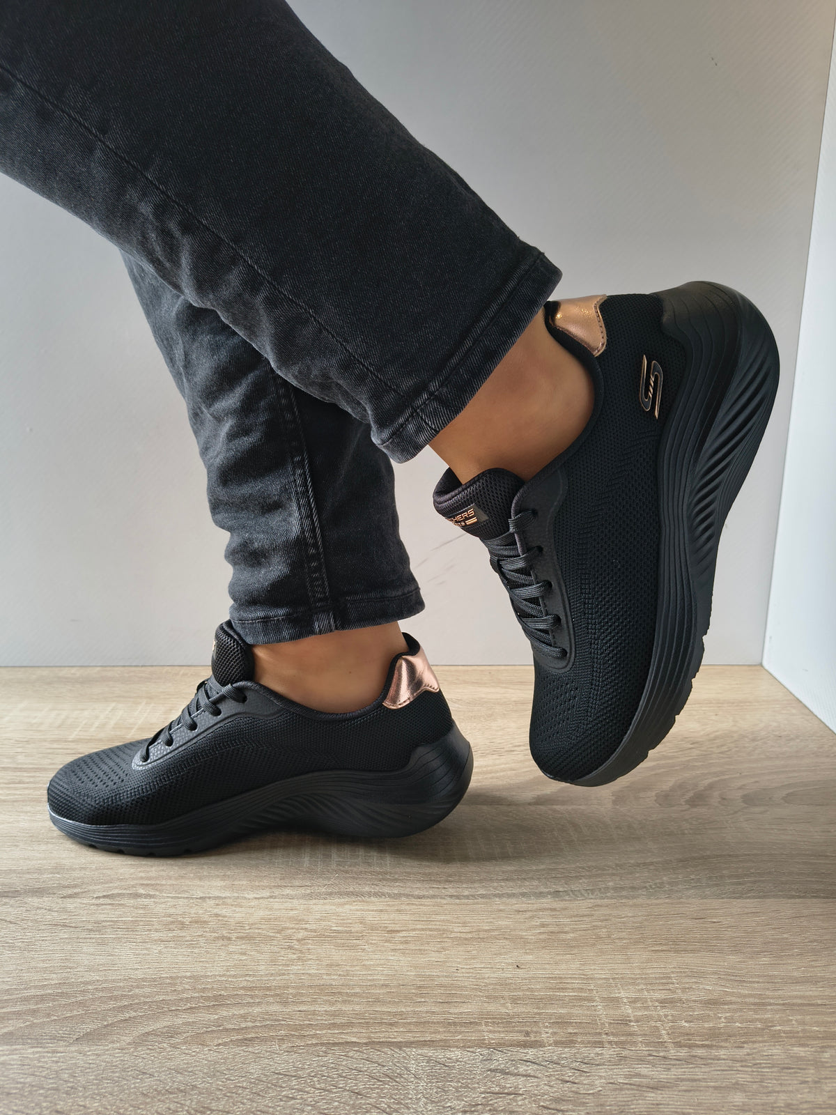 PANTOFI SPORT DAMA SKECHERS 117679 BBK NEGRU - imagine 2
