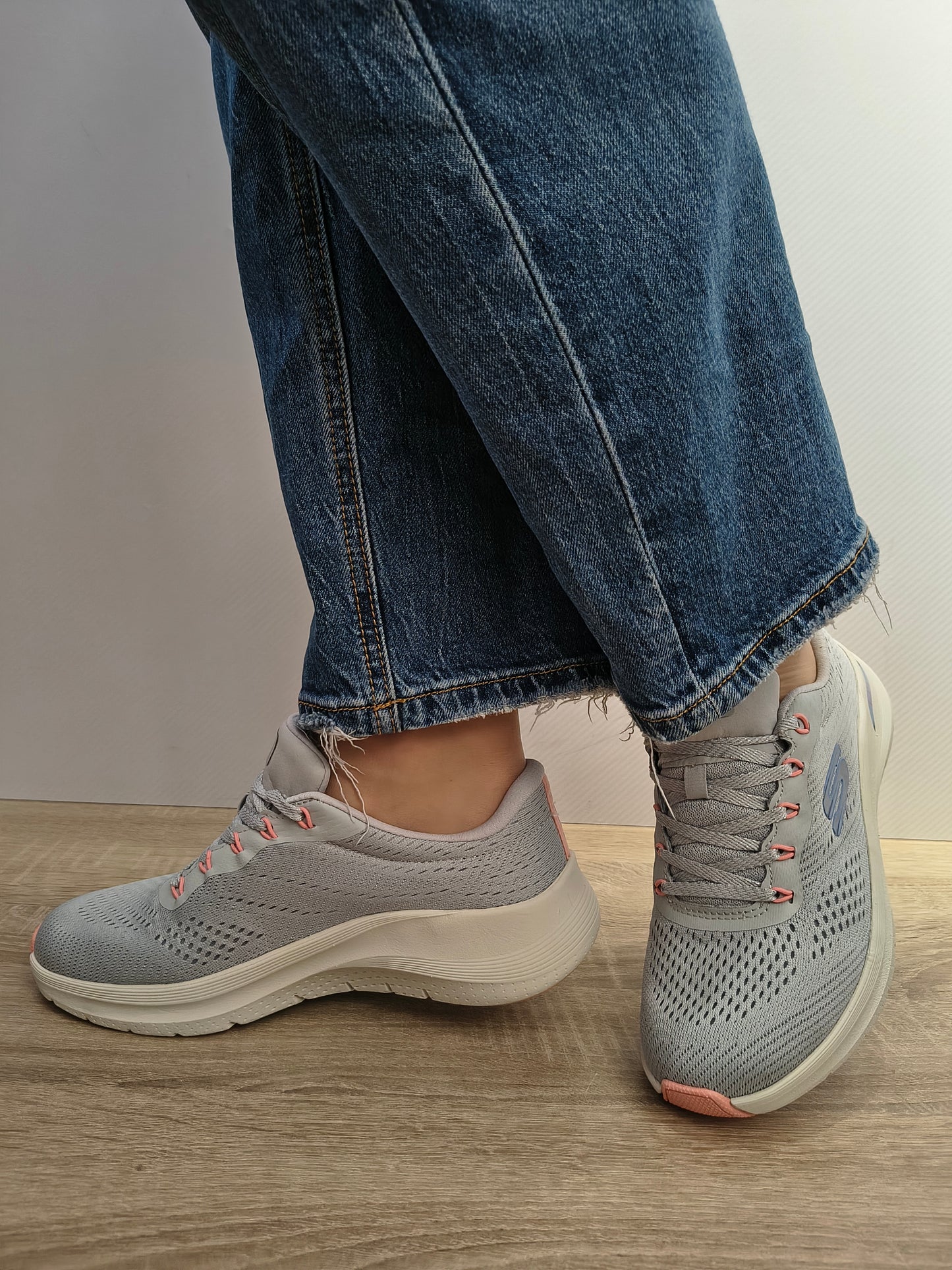 Pantofi Sport Damă Skechers 150051 Lgmt Gri Deschis - Textil