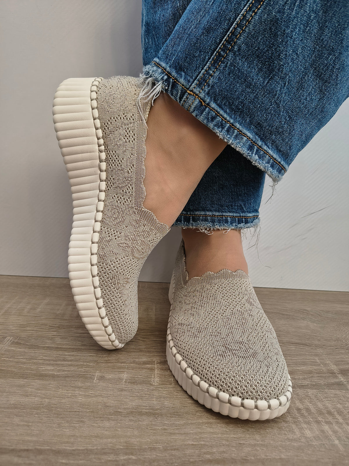 PANTOFI CASUAL DAMA SKECHERS 100904 TPE BEJ TAUPE - imagine 5