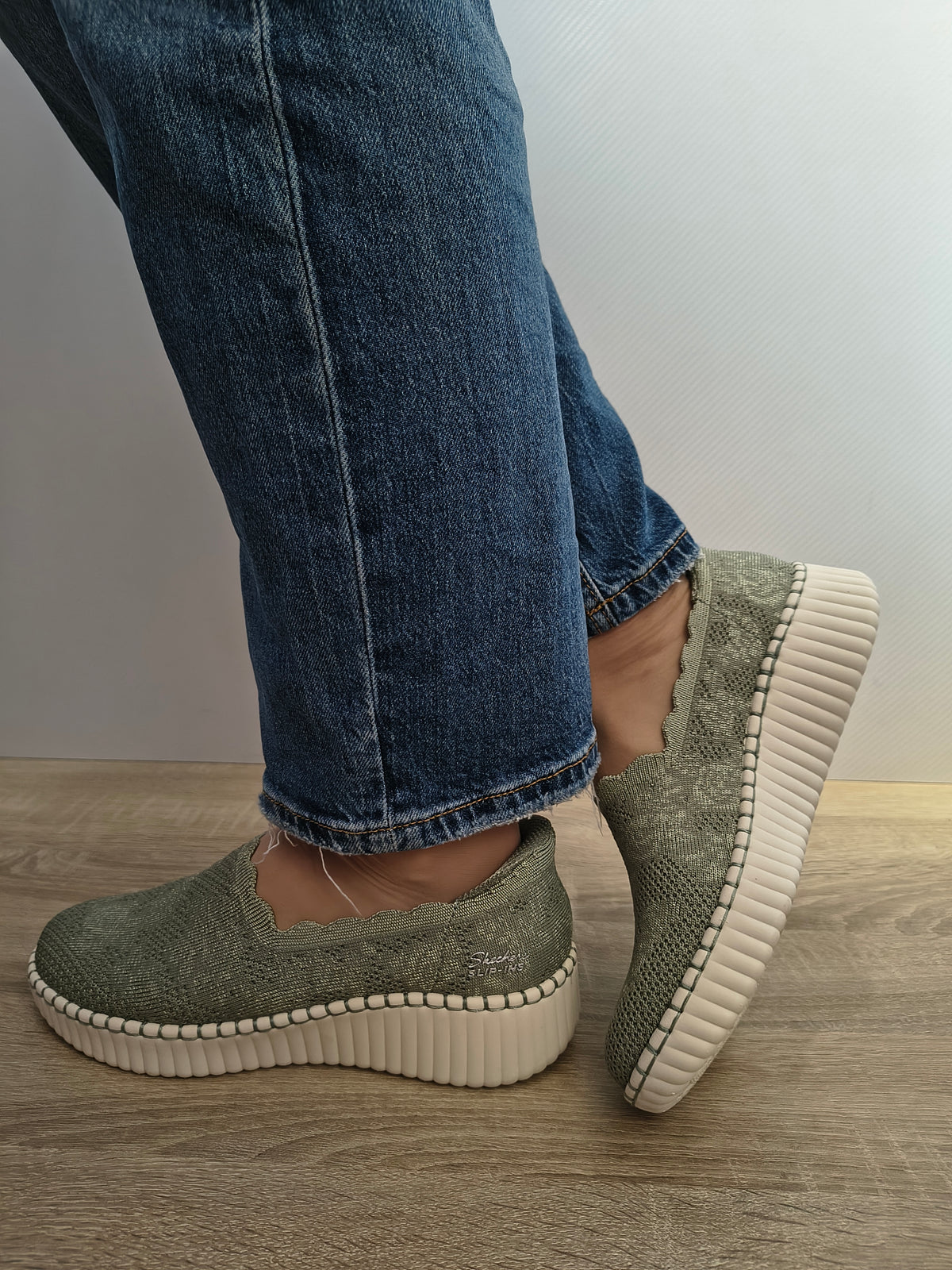 PANTOFI CASUAL DAMA SKECHERS 100904 OLV OLIVE - imagine 3