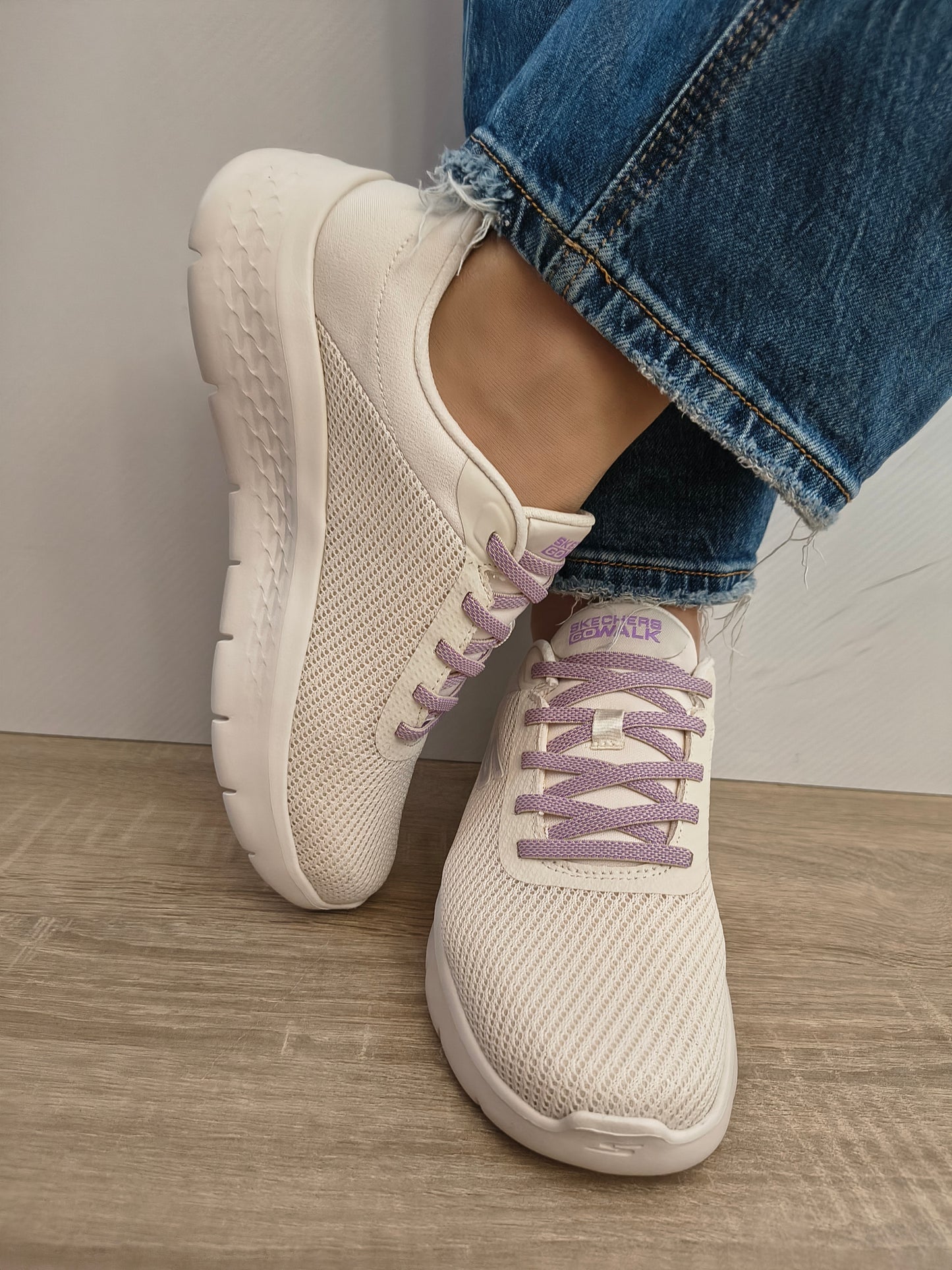 PANTOFI SPORT DAMA SKECHERS 125516 OFWT CREM/LILA
