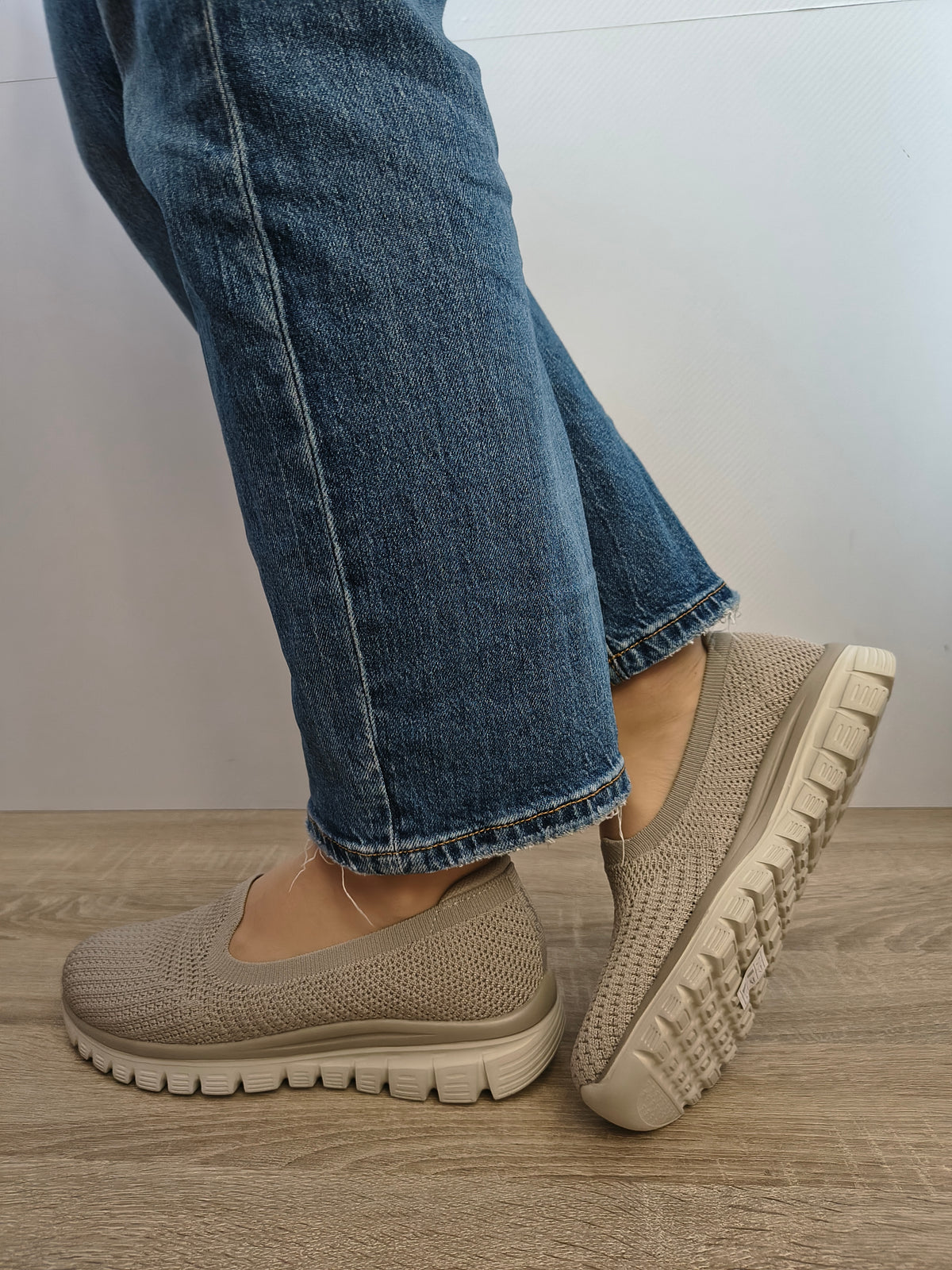 PANTOFI CASUAL DAMA SKECHERS 100962 TPE BEJ TAUPE - imagine 3
