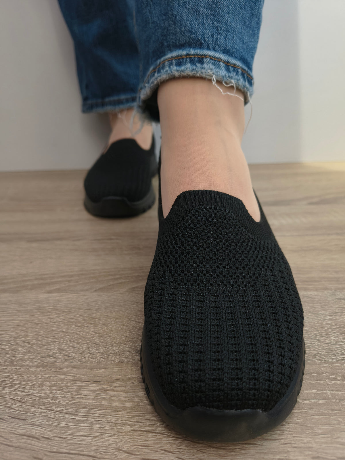 PANTOFI CASUAL DAMA SKECHERS 100962 BBK NEGRU - imagine 4