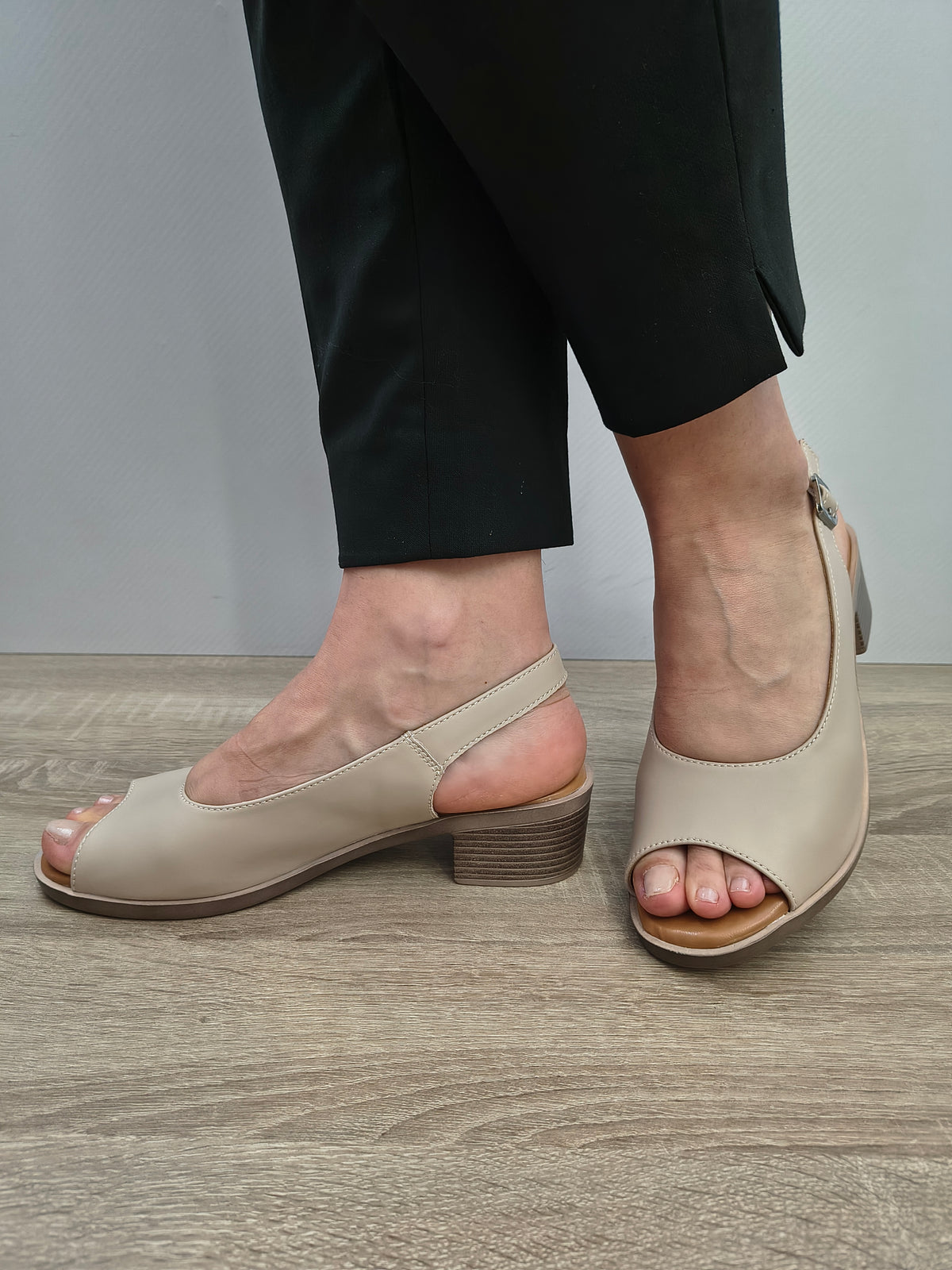 Sandale Casual Damă Formazione 352-1 Apricot - Piele Naturală - imagine 4