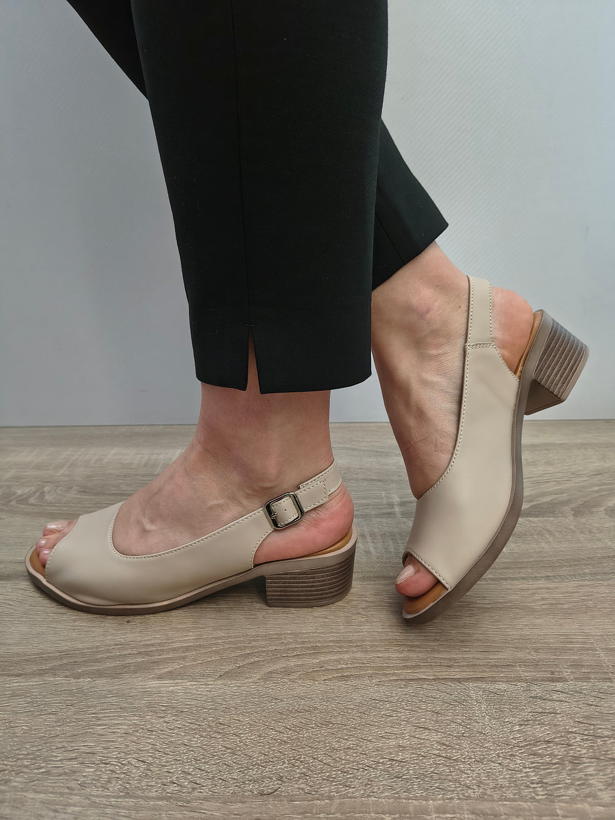 Sandale Casual Damă Formazione 352-1 Apricot - Piele Naturală - imagine 5