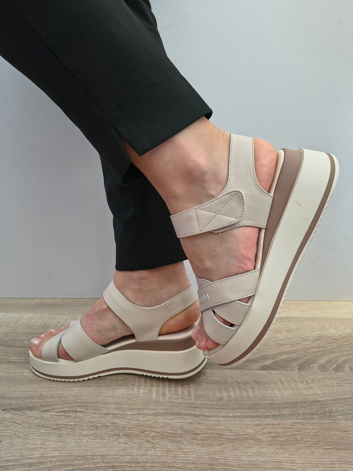 Sandale Casual Damă Formazione 2569 Cream - Piele Naturală - imagine 8