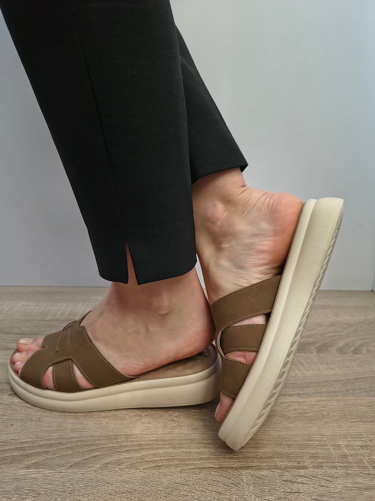 Saboti Casual Damă Formazione 28-008 Khaki Nubuck - Piele Naturală Nubuck - imagine 4
