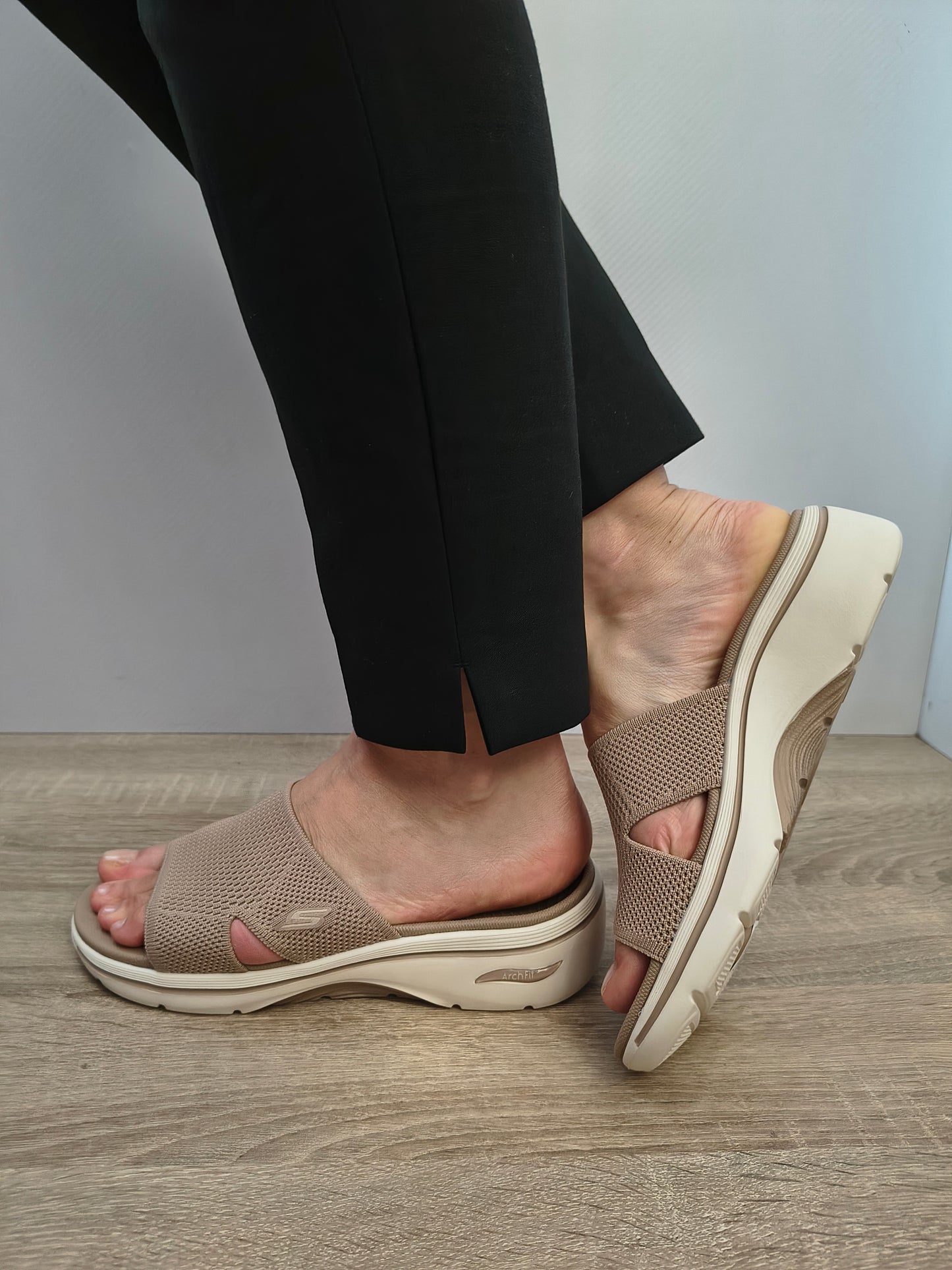 Saboti Casual Damă Skechers 140865 Tan Bej - Textil