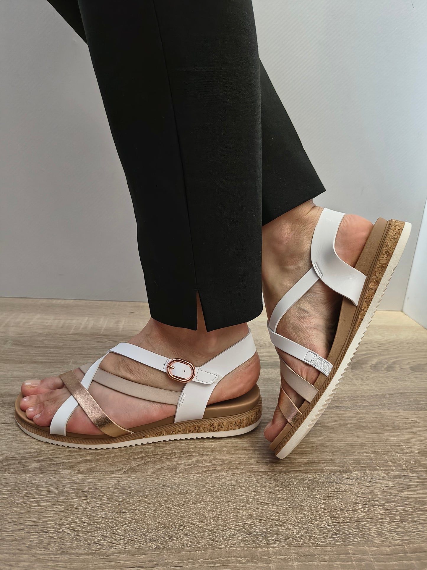 Sandale Casual Damă Skechers 114709 Wht Alb + Comb - Piele Ecologică