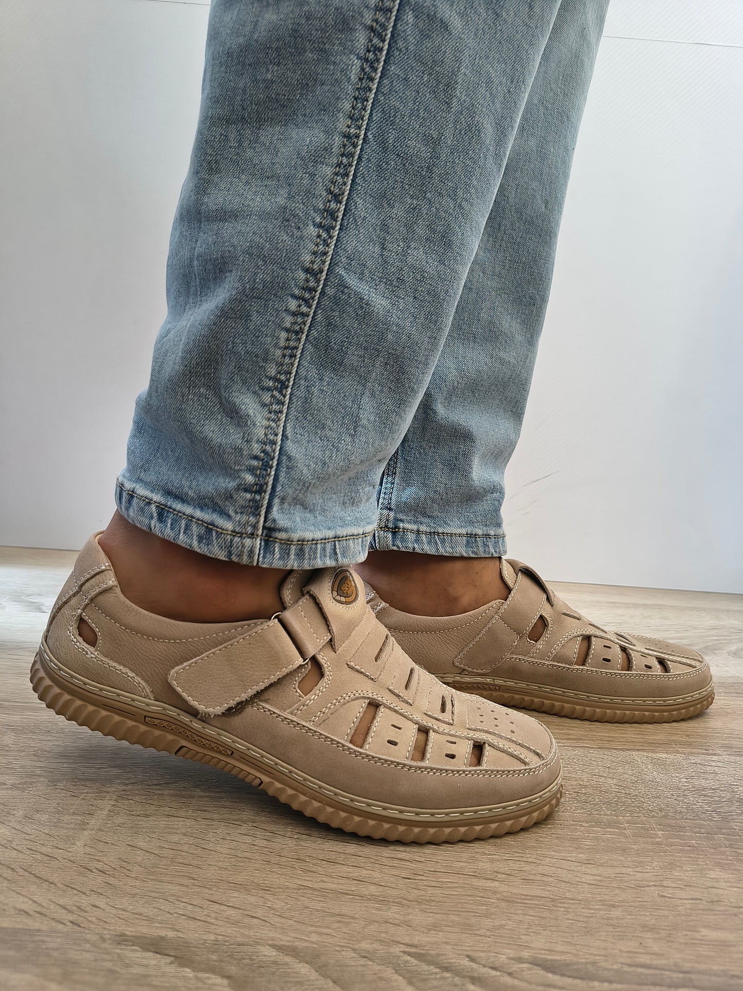 PANTOFI PERFORATI BARBATI OTTER 80008B 03-2 BEJ APRICOT