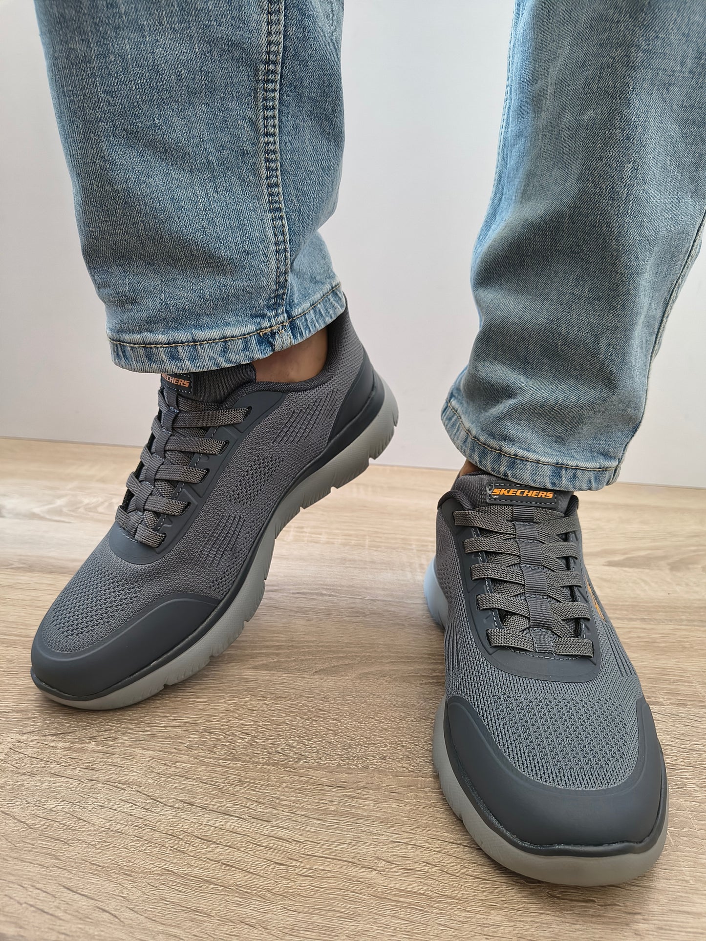 Pantofi Sport Bărbați Skechers 233047 Ccor Gri - Textil