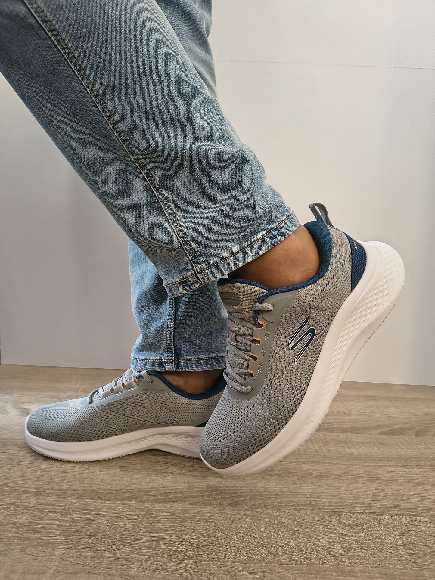 Pantofi Sport Bărbați Skechers 233184 Gybl Gri+navy - Textil