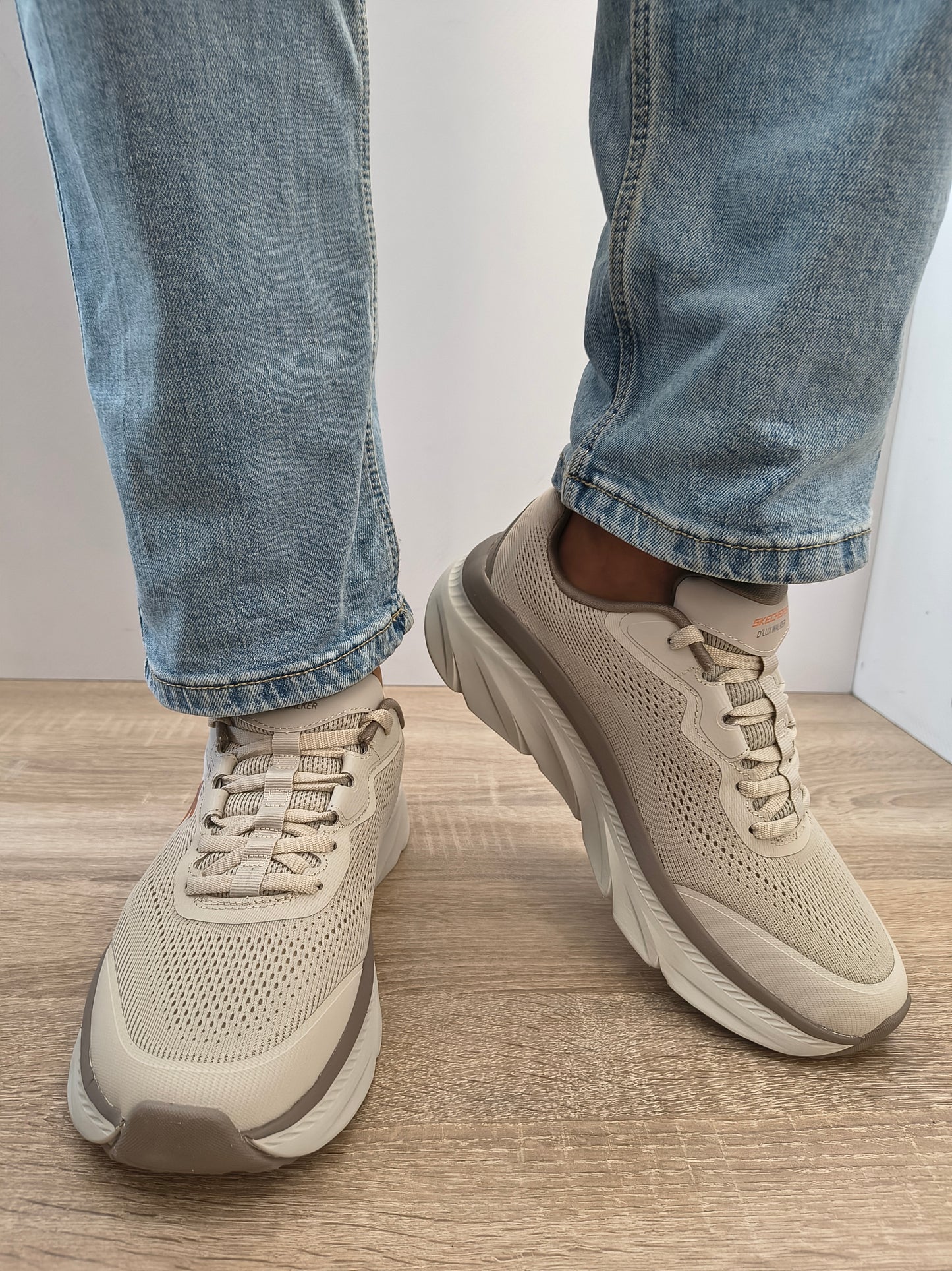 Pantofi Sport Bărbați Skechers 233247 Tpor Bej Taupe - Textil