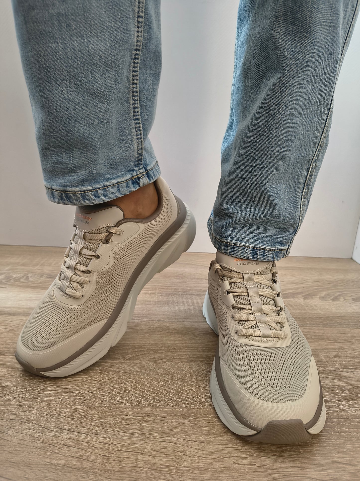 Pantofi Sport Bărbați Skechers 233247 Tpor Bej Taupe - Textil