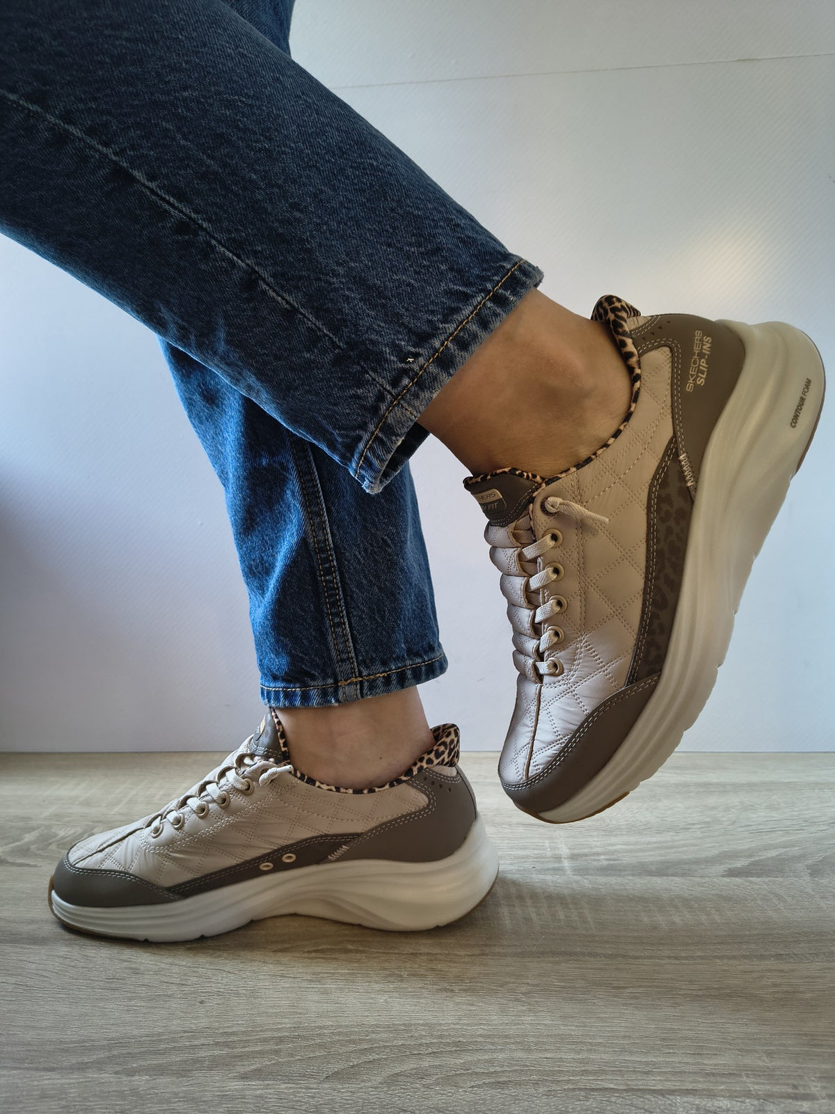 PANTOFI CASUAL DAMĂ SKECHERS 150419 BRN BEJ LEOPARD